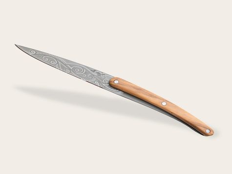2 Deejo Brotzeitmesser, Oliven- und Korallenholz / Polynesien und Pazifik